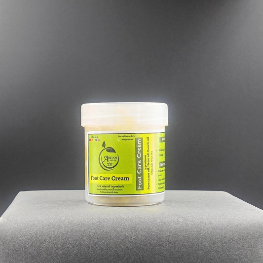 अर्हम फुट केअर क्रीम (Arham Footcare cream 30 gm)